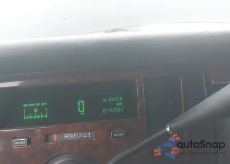 1996 Cadillac Fleetwood Brougham z USA, uszkodzony, nr VIN 1G6DW52P4TR711825